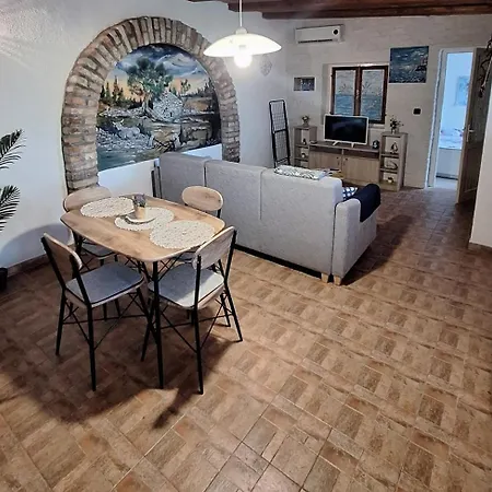 With A Parking Space Stinjan, - 20693 Apartman Pula