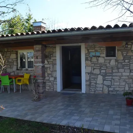 With A Parking Space Stinjan, - 20693 Apartman